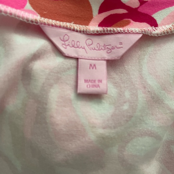 Lilly Pulitzer Karlie Wrap Romper Size Medium - Picture 3 of 3
